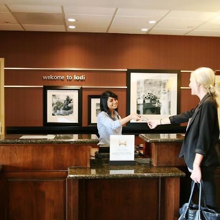 Hampton Inn & Suites Lodi Buitenkant foto