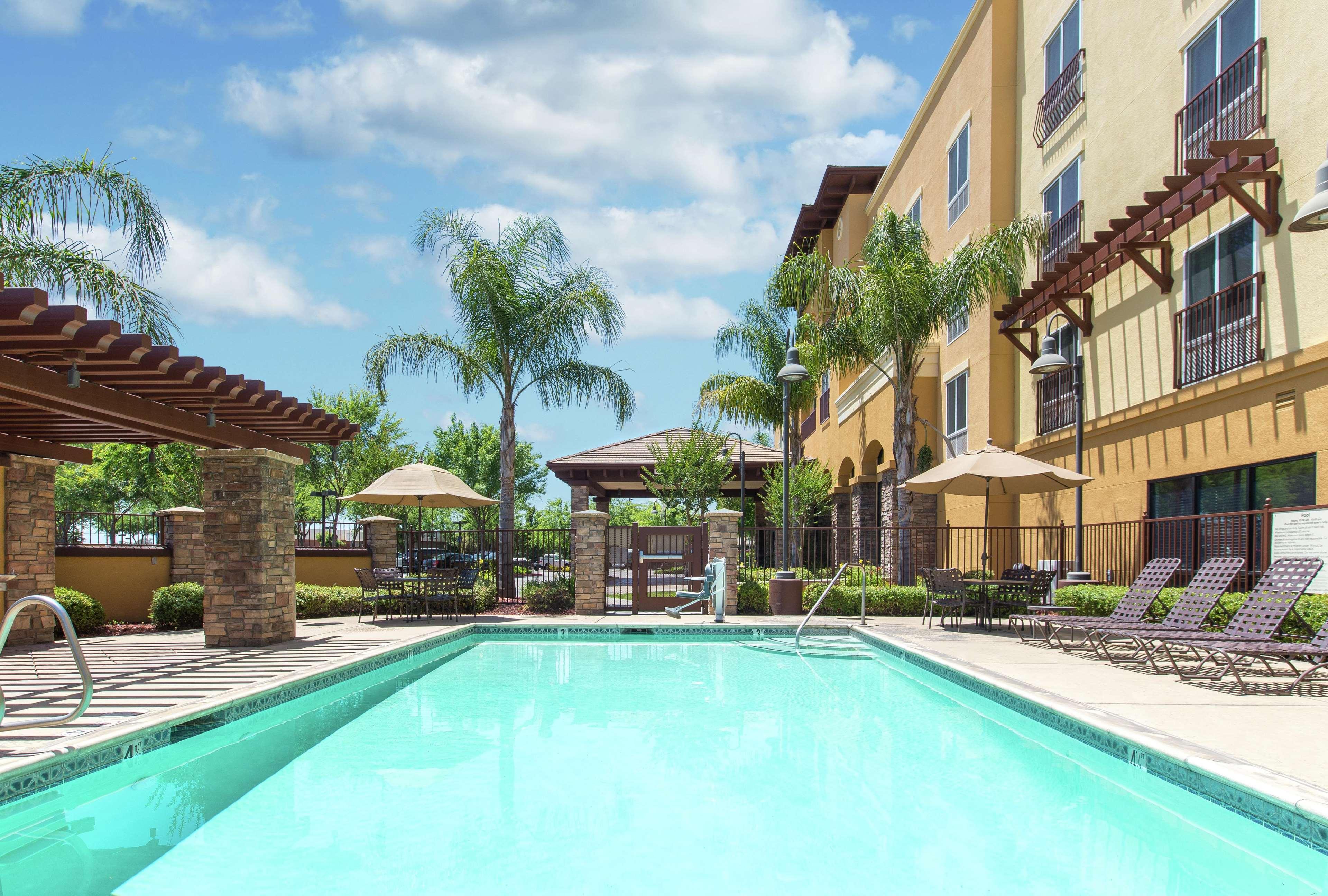 Hampton Inn & Suites Lodi Buitenkant foto
