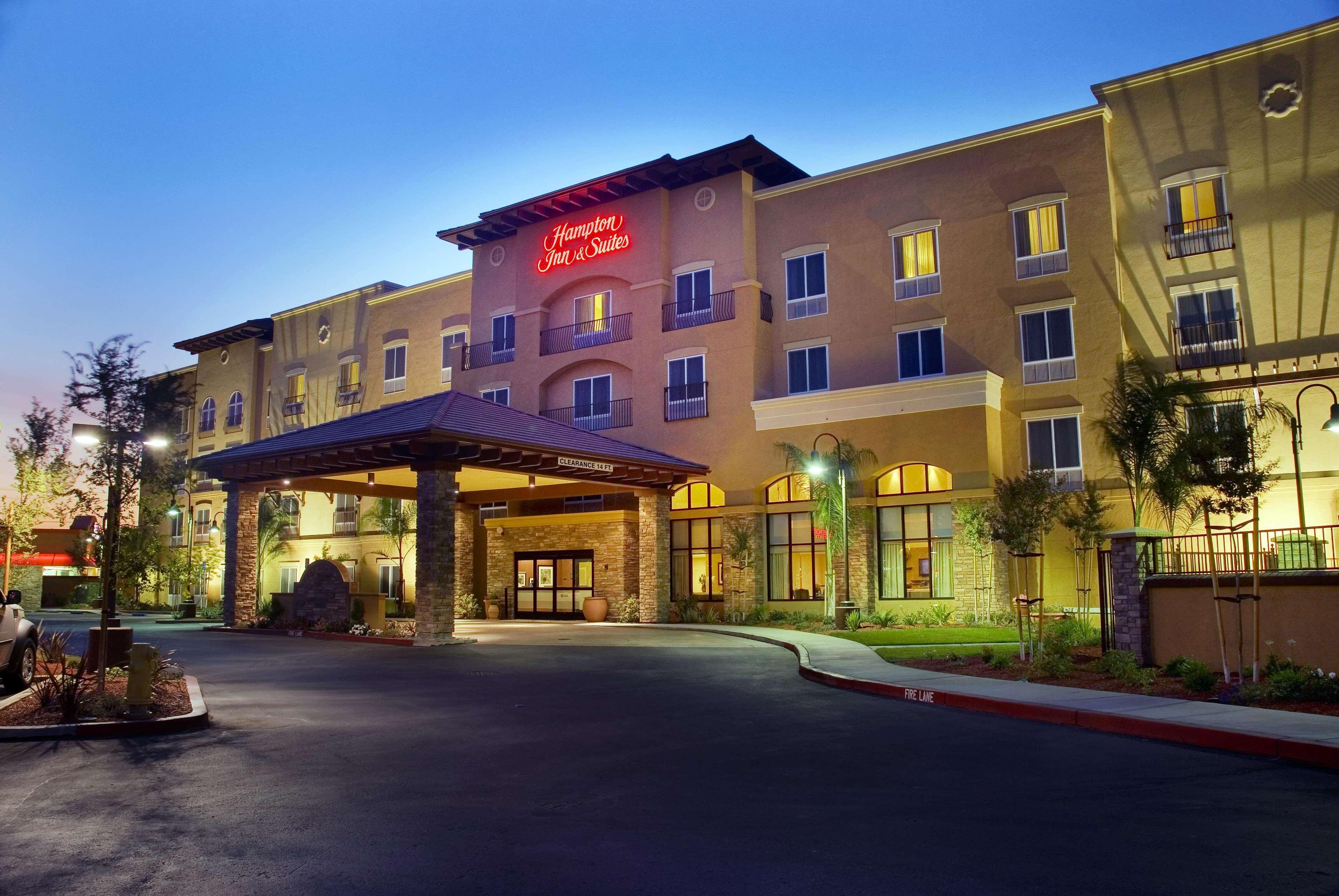 Hampton Inn & Suites Lodi Buitenkant foto