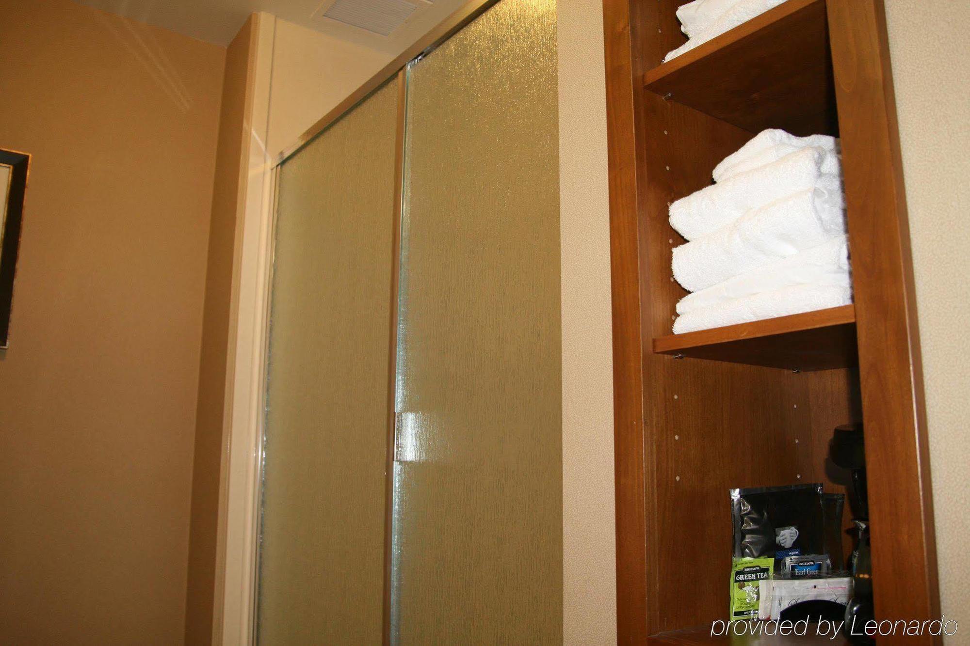 Hampton Inn & Suites Lodi Kamer foto