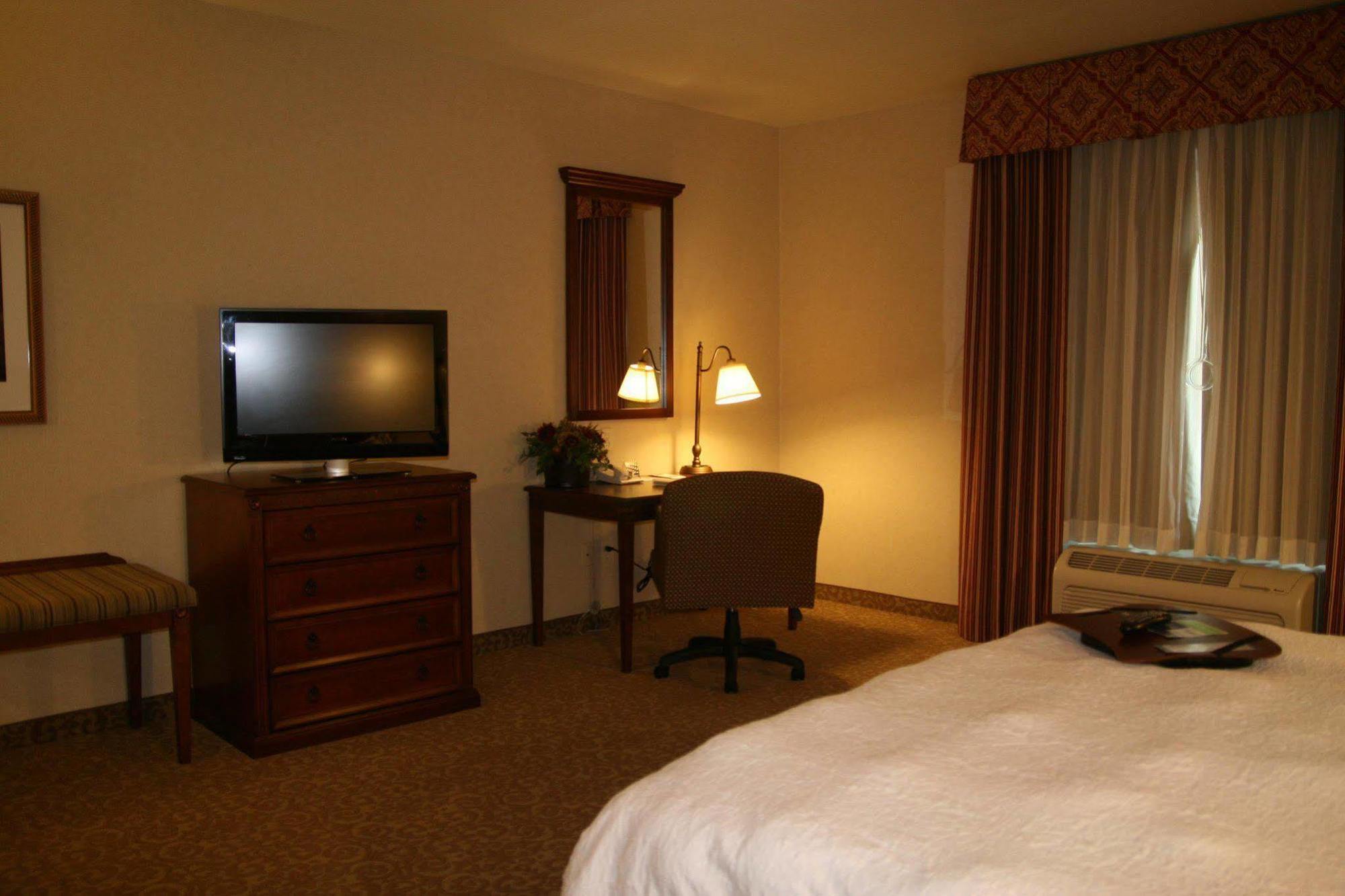 Hampton Inn & Suites Lodi Kamer foto